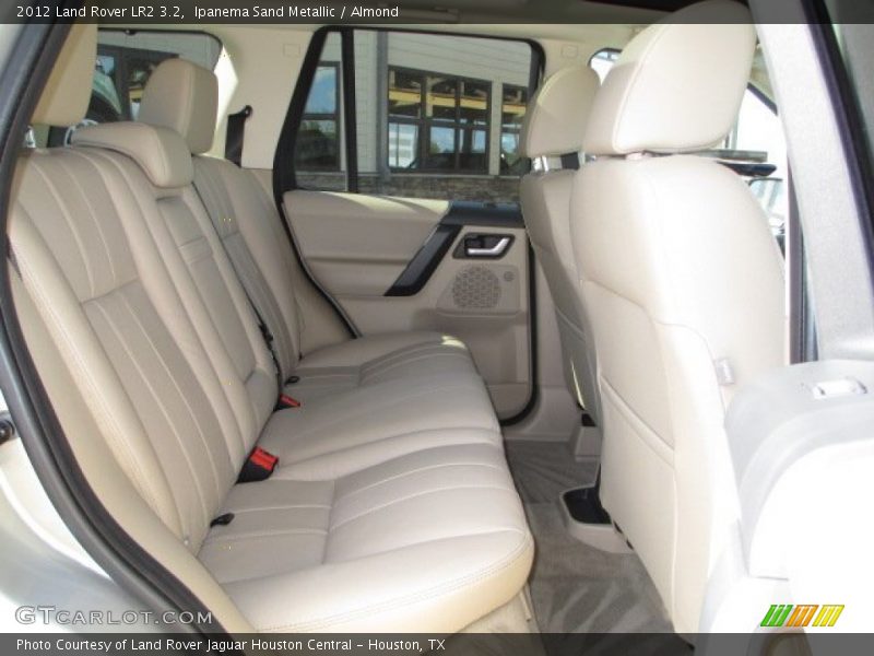 Ipanema Sand Metallic / Almond 2012 Land Rover LR2 3.2