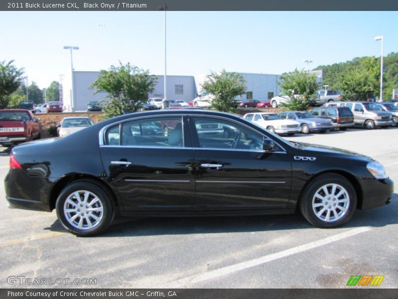 Black Onyx / Titanium 2011 Buick Lucerne CXL