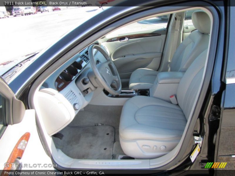 Black Onyx / Titanium 2011 Buick Lucerne CXL