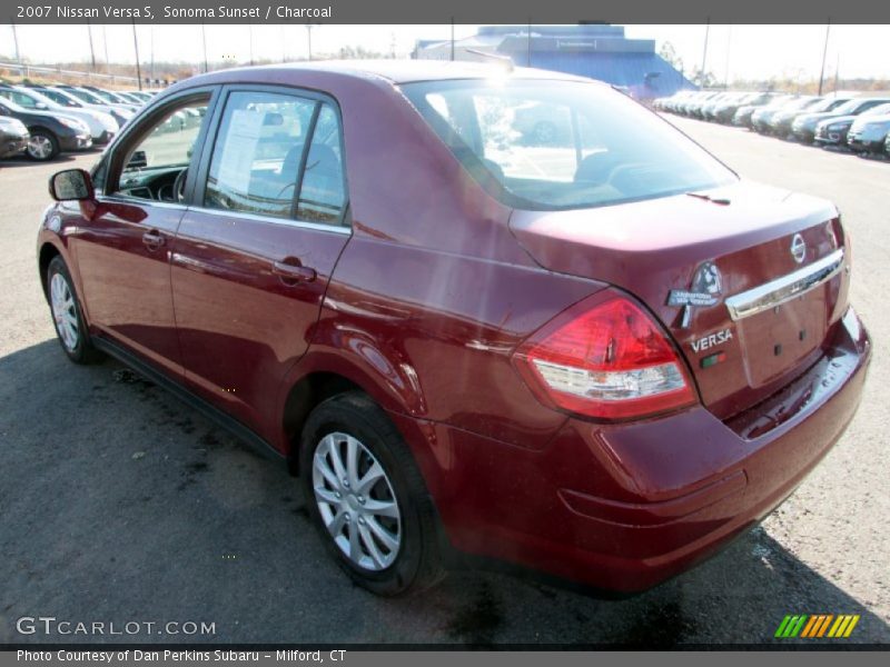 Sonoma Sunset / Charcoal 2007 Nissan Versa S