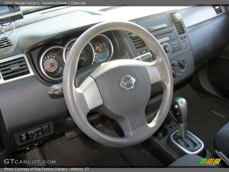 Sonoma Sunset / Charcoal 2007 Nissan Versa S