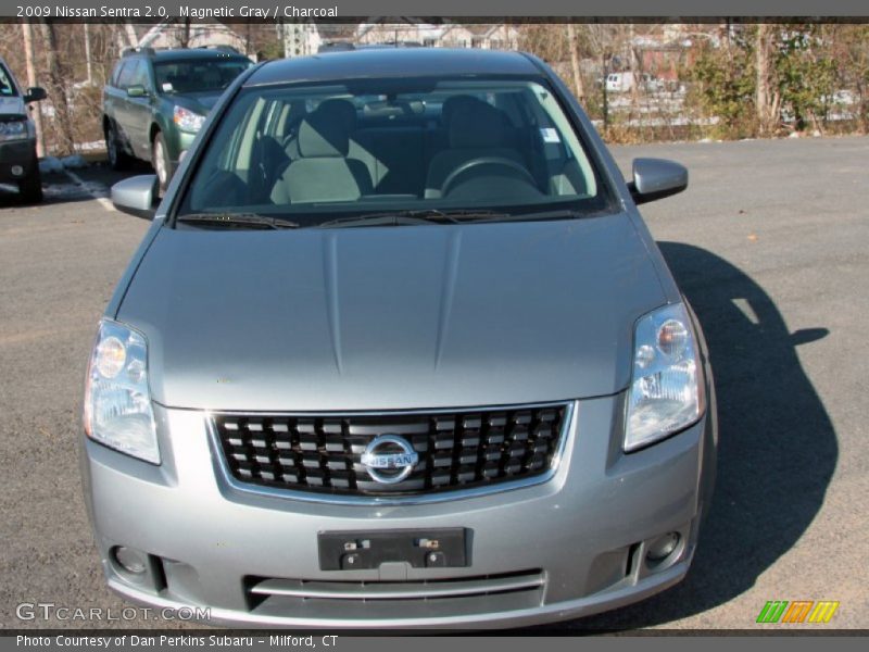 Magnetic Gray / Charcoal 2009 Nissan Sentra 2.0