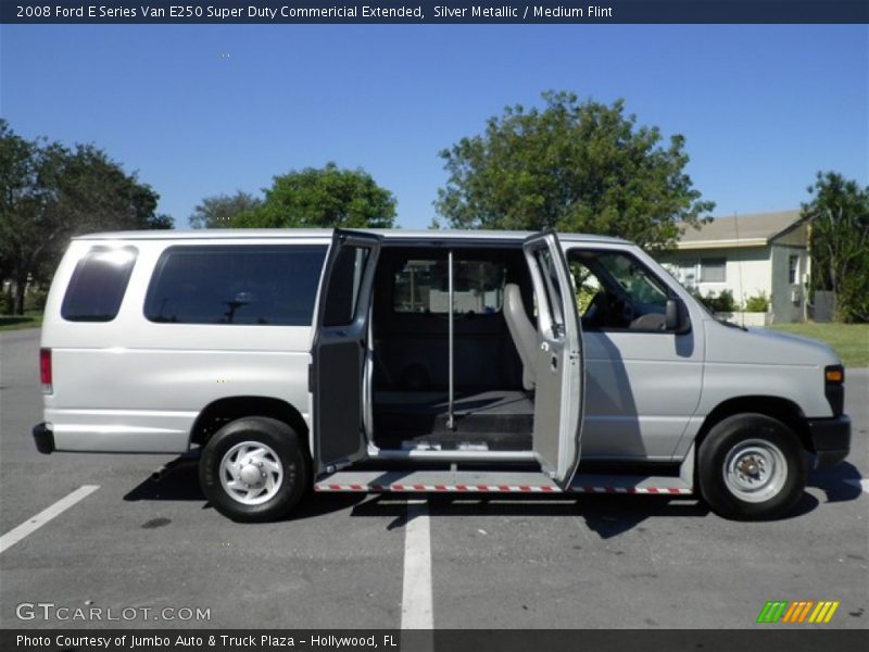 Silver Metallic / Medium Flint 2008 Ford E Series Van E250 Super Duty Commericial Extended