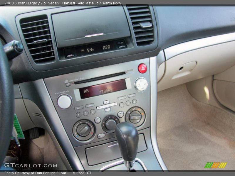 Harvest Gold Metallic / Warm Ivory 2008 Subaru Legacy 2.5i Sedan