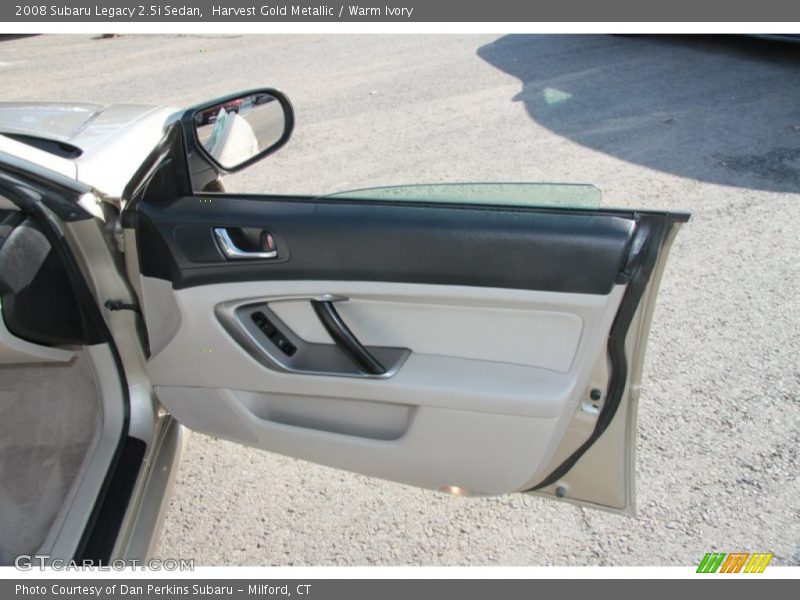 Harvest Gold Metallic / Warm Ivory 2008 Subaru Legacy 2.5i Sedan