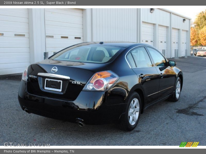 Super Black / Blond 2009 Nissan Altima 2.5 SL