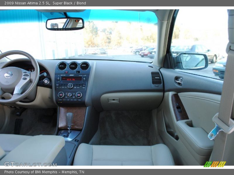 Super Black / Blond 2009 Nissan Altima 2.5 SL