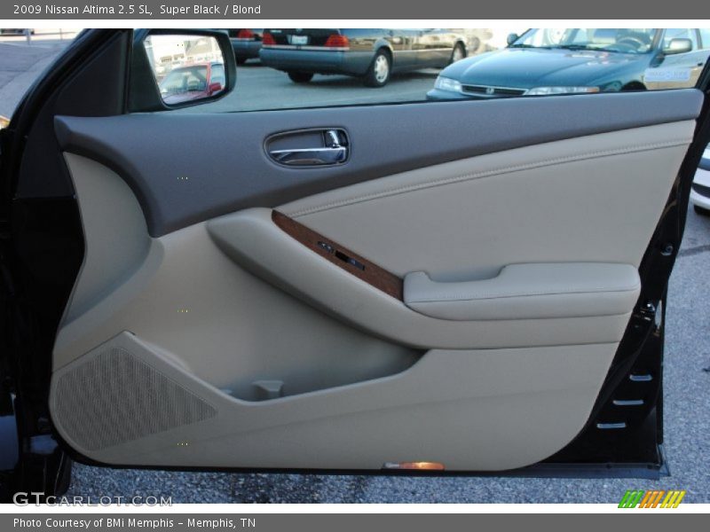 Super Black / Blond 2009 Nissan Altima 2.5 SL