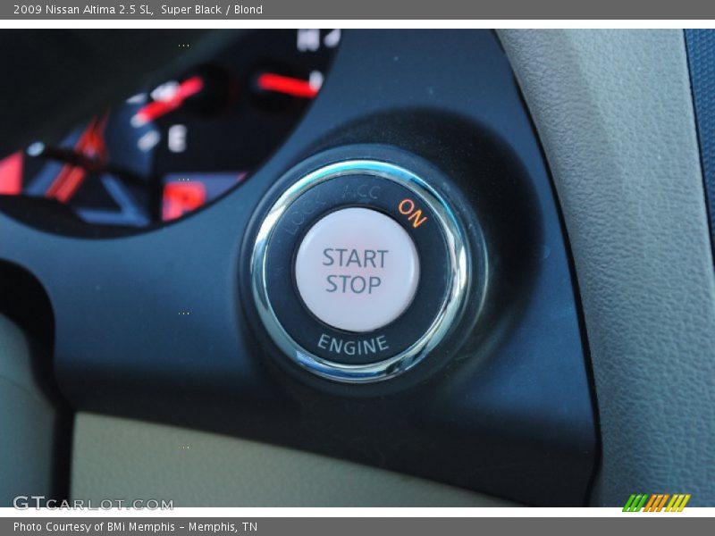Super Black / Blond 2009 Nissan Altima 2.5 SL
