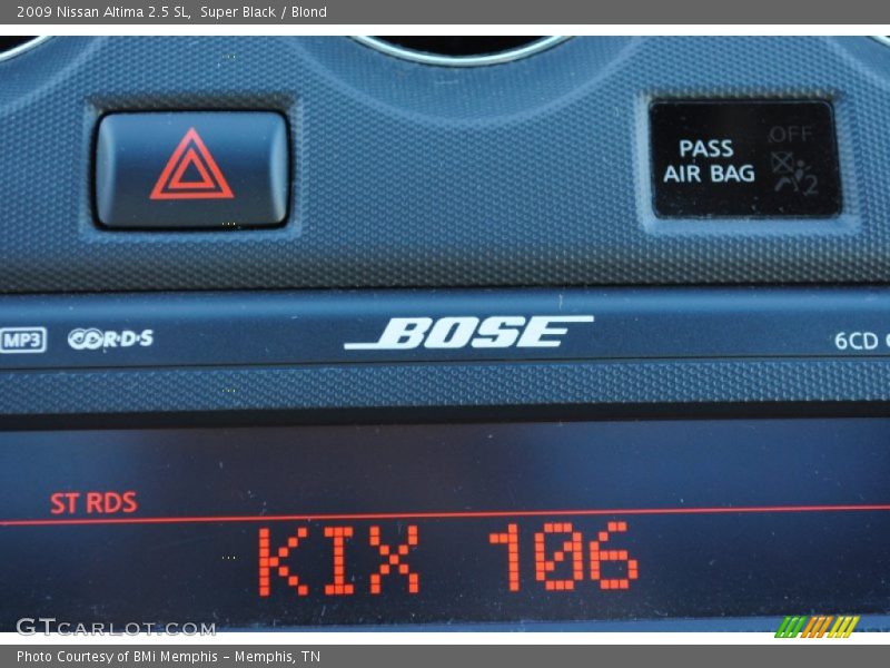 Super Black / Blond 2009 Nissan Altima 2.5 SL