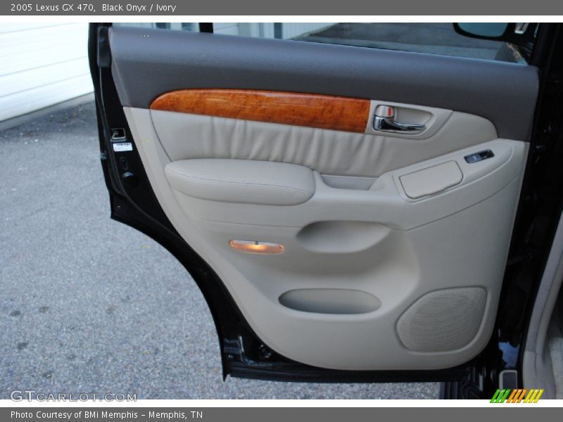 Black Onyx / Ivory 2005 Lexus GX 470
