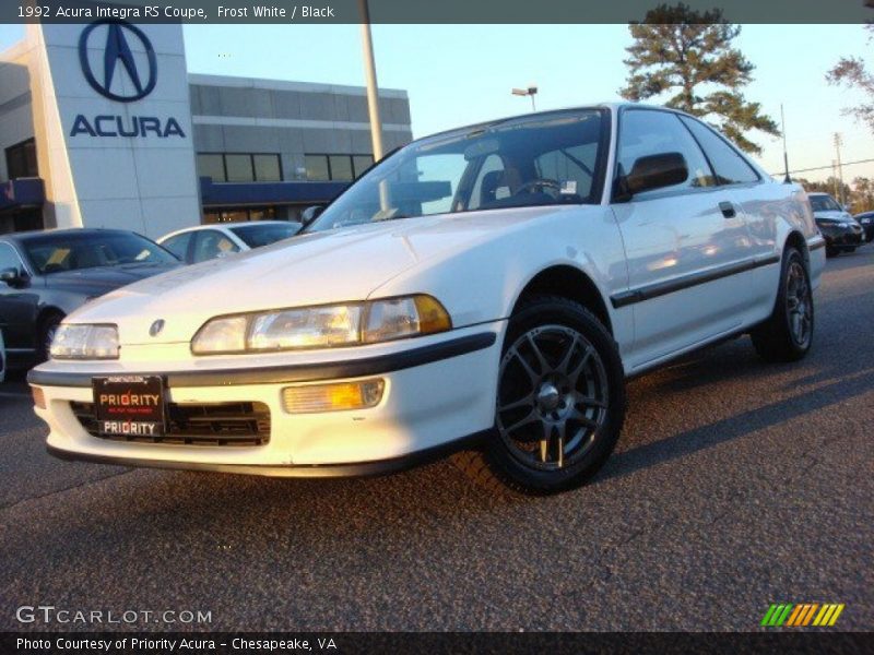 Frost White / Black 1992 Acura Integra RS Coupe