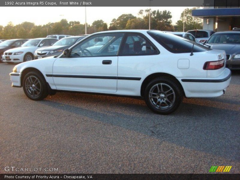 Frost White / Black 1992 Acura Integra RS Coupe