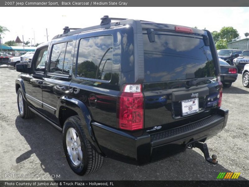 Black Clearcoat / Medium Slate Gray 2007 Jeep Commander Sport
