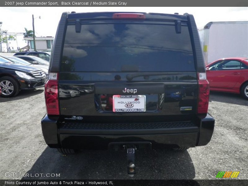 Black Clearcoat / Medium Slate Gray 2007 Jeep Commander Sport