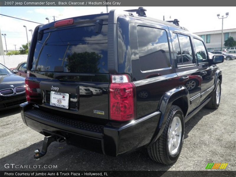 Black Clearcoat / Medium Slate Gray 2007 Jeep Commander Sport