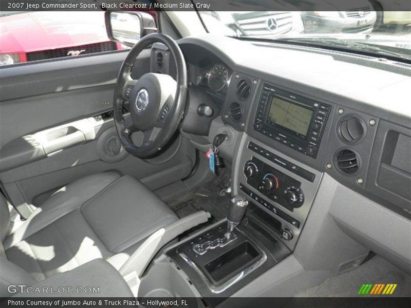 Black Clearcoat / Medium Slate Gray 2007 Jeep Commander Sport