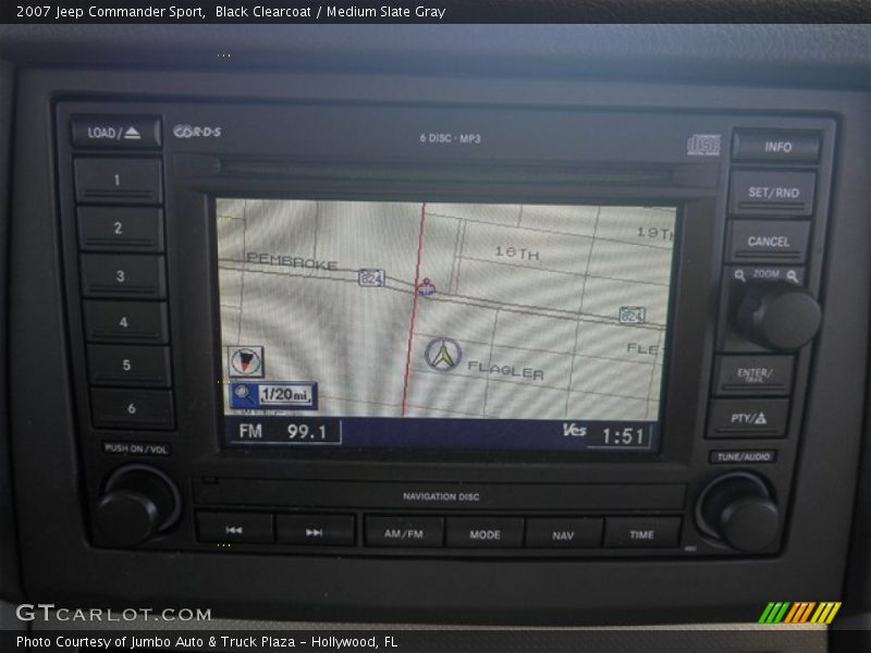 Black Clearcoat / Medium Slate Gray 2007 Jeep Commander Sport