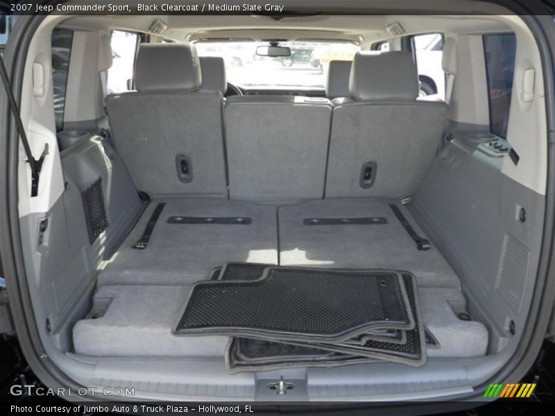 Black Clearcoat / Medium Slate Gray 2007 Jeep Commander Sport