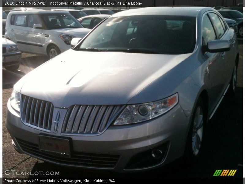 Ingot Silver Metallic / Charcoal Black/Fine Line Ebony 2010 Lincoln MKS AWD