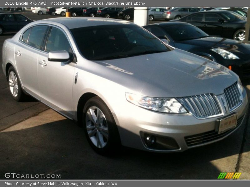 Ingot Silver Metallic / Charcoal Black/Fine Line Ebony 2010 Lincoln MKS AWD