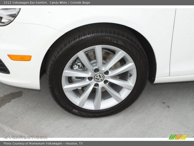 Candy White / Cornsilk Beige 2013 Volkswagen Eos Komfort