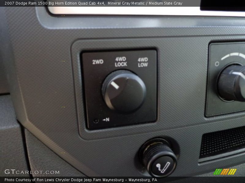 Mineral Gray Metallic / Medium Slate Gray 2007 Dodge Ram 1500 Big Horn Edition Quad Cab 4x4