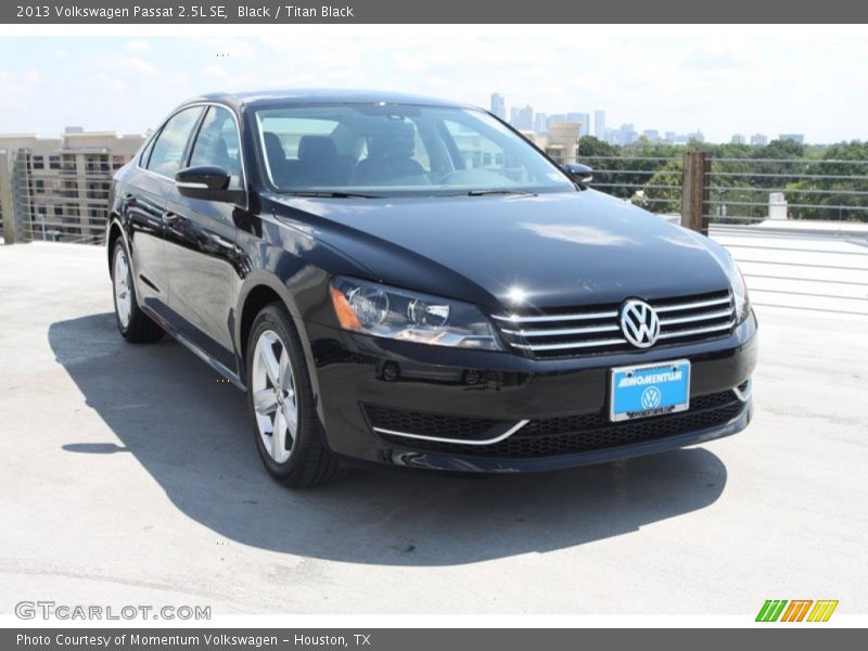 Black / Titan Black 2013 Volkswagen Passat 2.5L SE