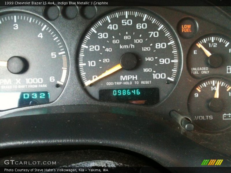 Indigo Blue Metallic / Graphite 1999 Chevrolet Blazer LS 4x4