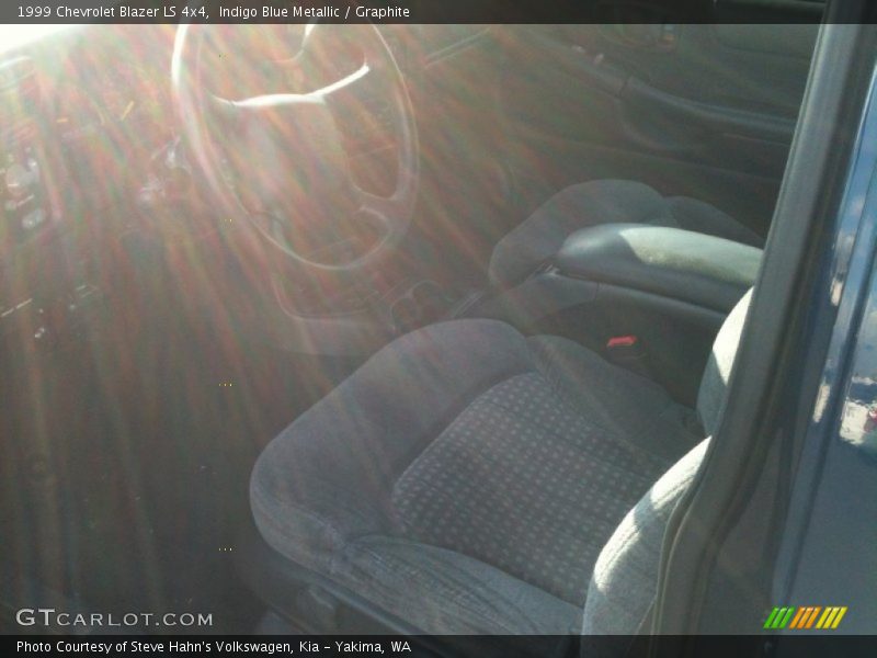 Indigo Blue Metallic / Graphite 1999 Chevrolet Blazer LS 4x4