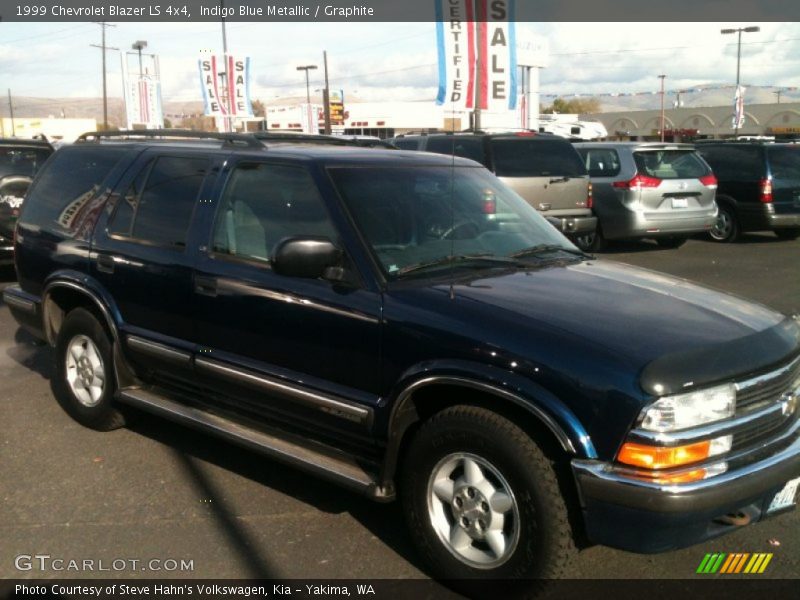 Indigo Blue Metallic / Graphite 1999 Chevrolet Blazer LS 4x4