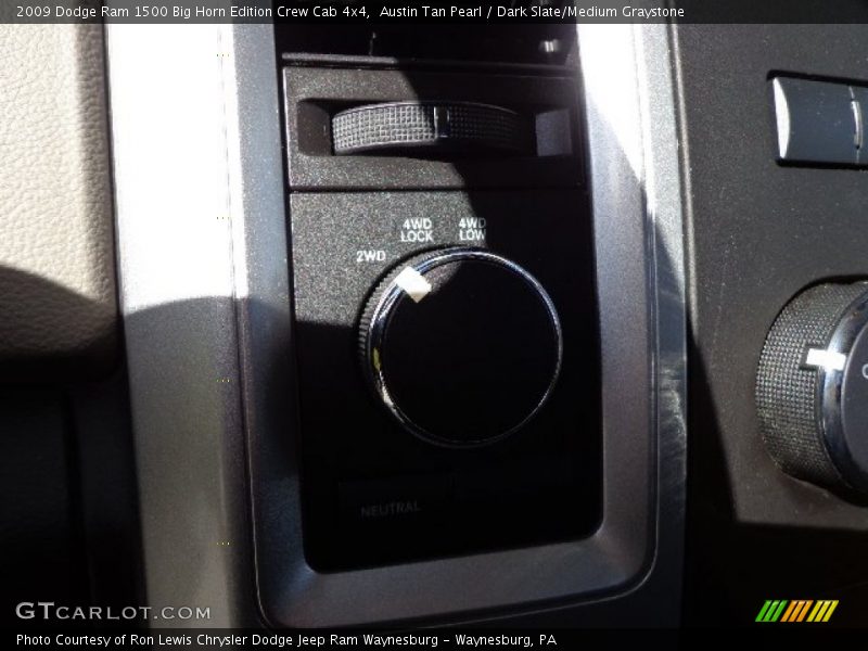 Austin Tan Pearl / Dark Slate/Medium Graystone 2009 Dodge Ram 1500 Big Horn Edition Crew Cab 4x4
