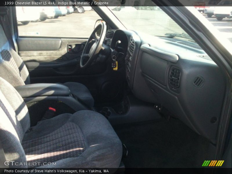 Indigo Blue Metallic / Graphite 1999 Chevrolet Blazer LS 4x4