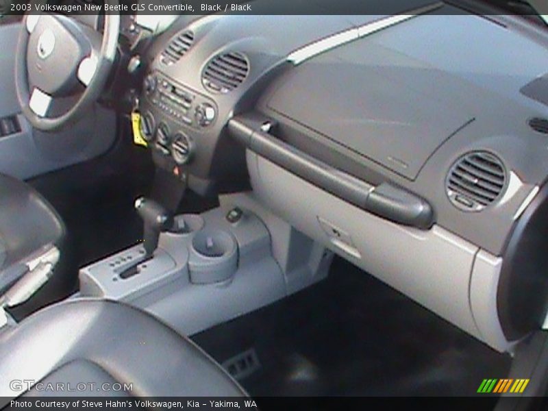Black / Black 2003 Volkswagen New Beetle GLS Convertible