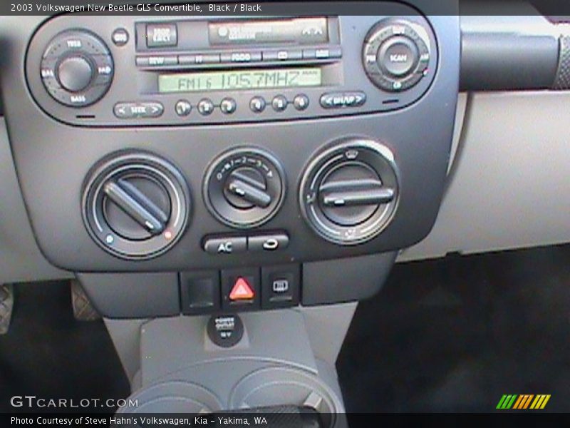Black / Black 2003 Volkswagen New Beetle GLS Convertible