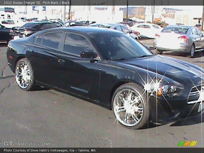 Pitch Black / Black 2012 Dodge Charger SE