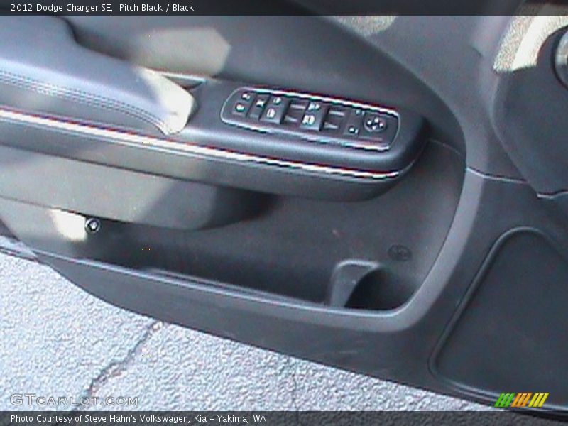Pitch Black / Black 2012 Dodge Charger SE