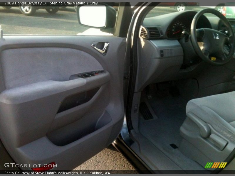 Sterling Gray Metallic / Gray 2009 Honda Odyssey LX