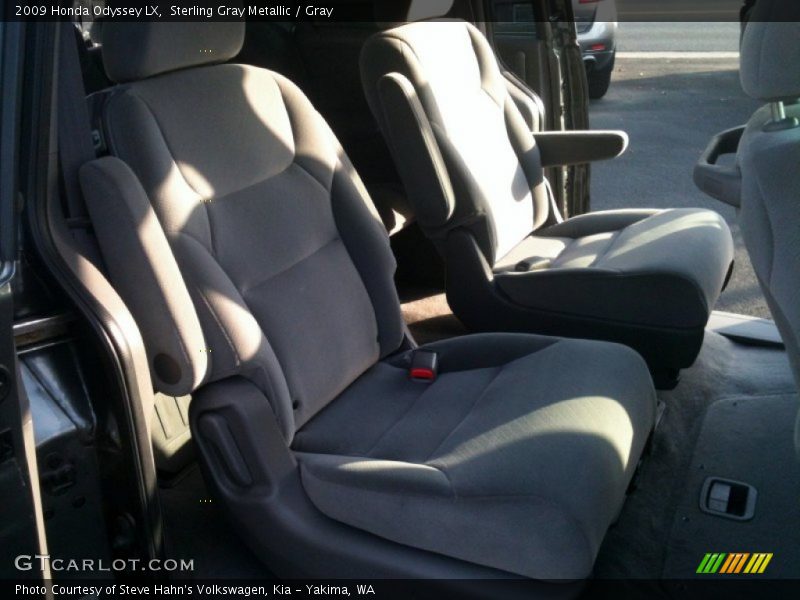 Sterling Gray Metallic / Gray 2009 Honda Odyssey LX