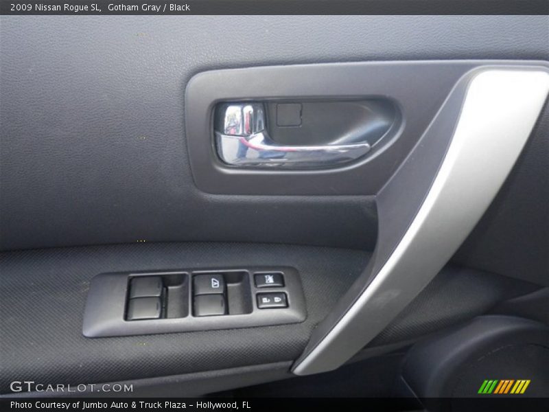 Gotham Gray / Black 2009 Nissan Rogue SL