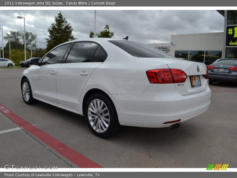 Candy White / Cornsilk Beige 2011 Volkswagen Jetta SEL Sedan