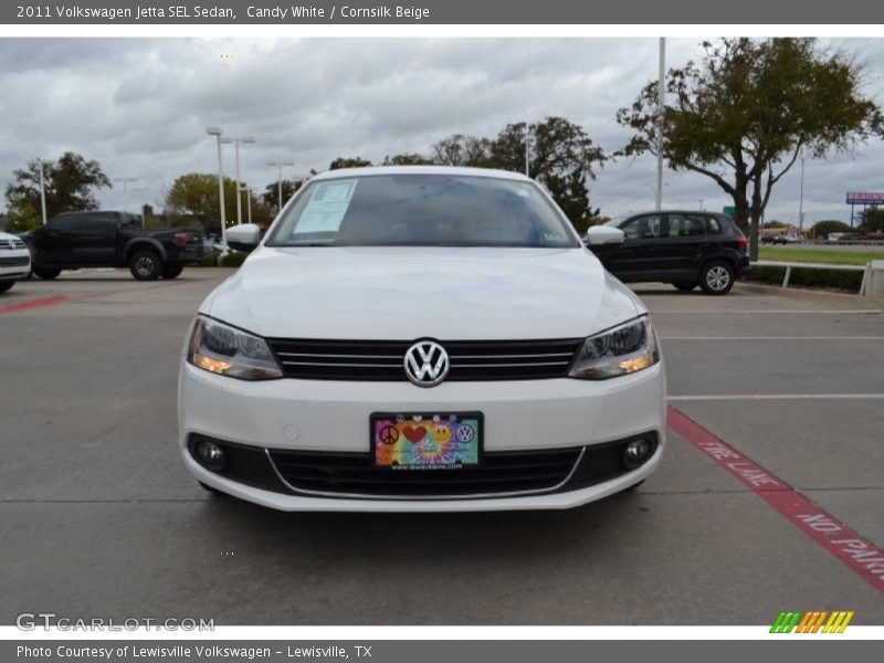 Candy White / Cornsilk Beige 2011 Volkswagen Jetta SEL Sedan