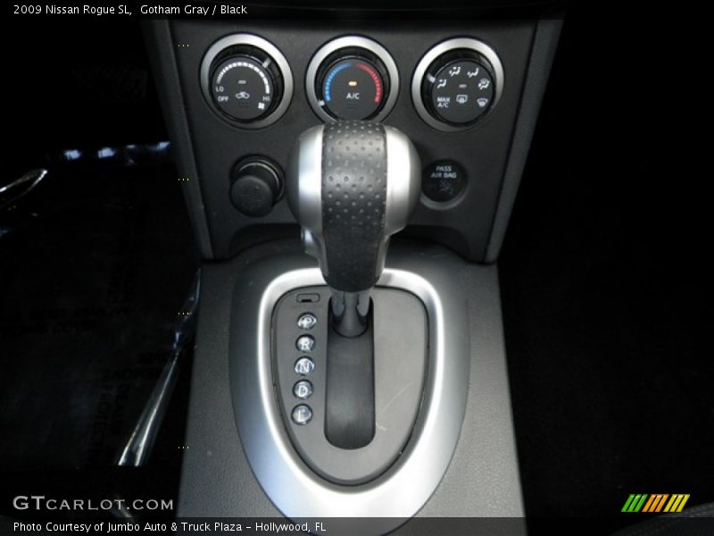 Gotham Gray / Black 2009 Nissan Rogue SL