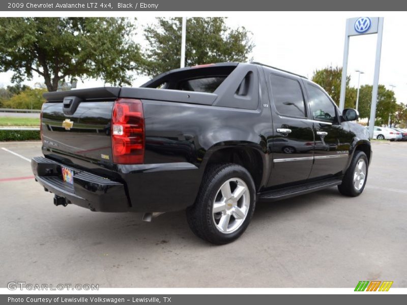 Black / Ebony 2009 Chevrolet Avalanche LTZ 4x4