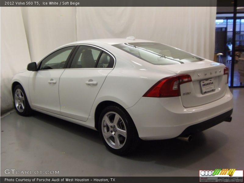 Ice White / Soft Beige 2012 Volvo S60 T5