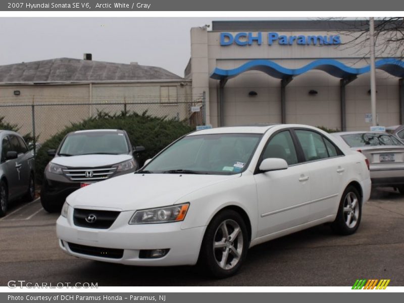 Arctic White / Gray 2007 Hyundai Sonata SE V6
