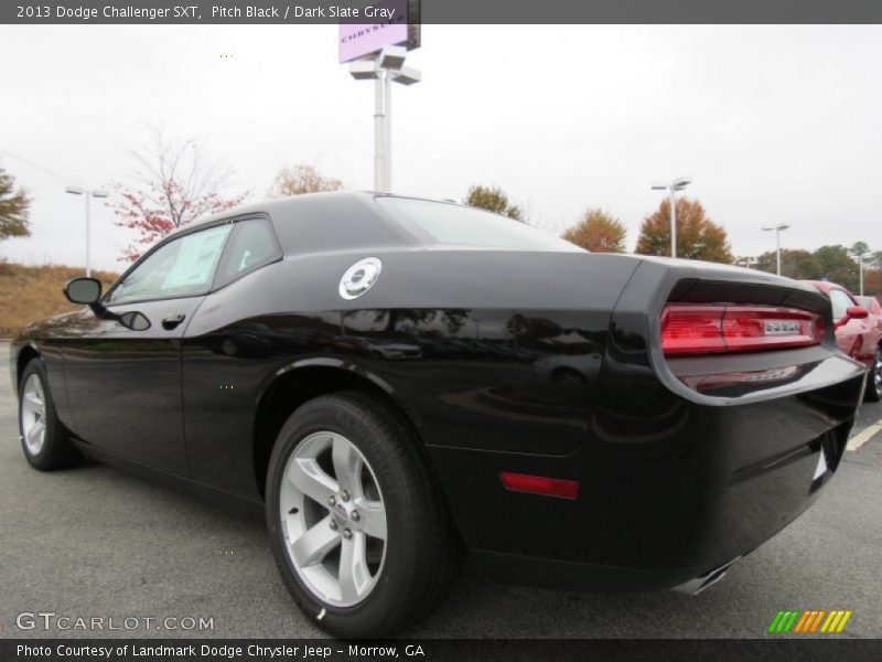 Pitch Black / Dark Slate Gray 2013 Dodge Challenger SXT