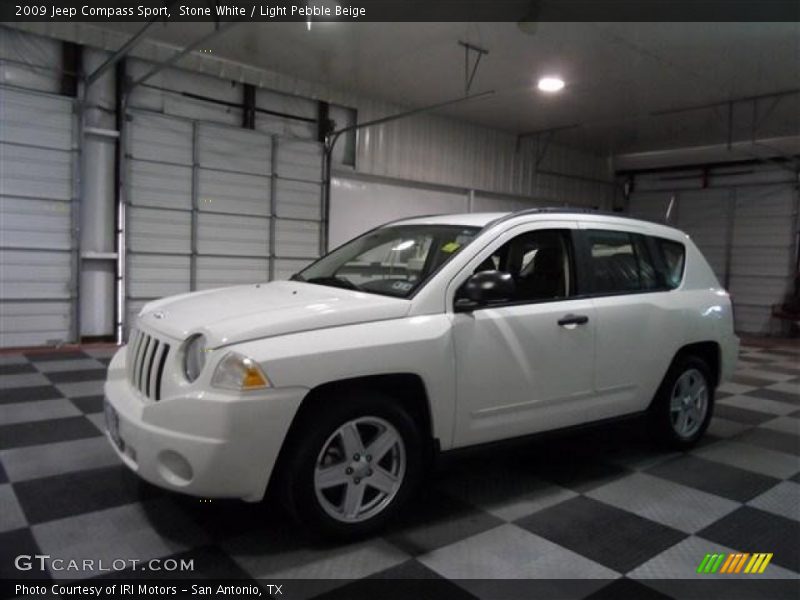 Stone White / Light Pebble Beige 2009 Jeep Compass Sport