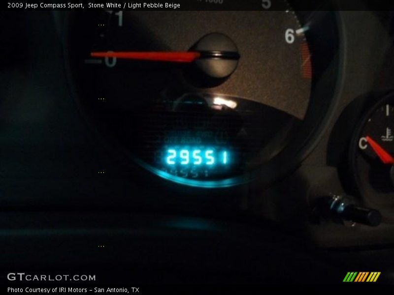 Stone White / Light Pebble Beige 2009 Jeep Compass Sport
