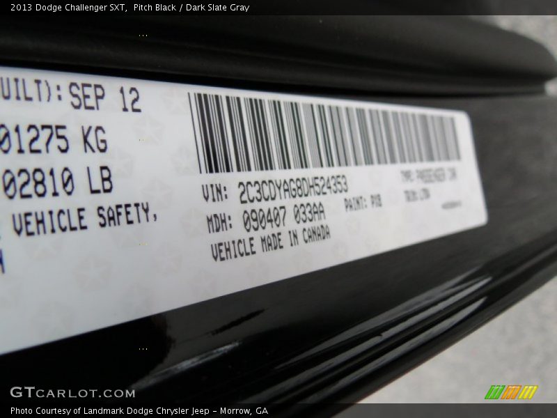 Pitch Black / Dark Slate Gray 2013 Dodge Challenger SXT